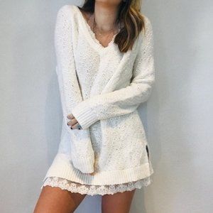Anthropologie Betten Knitted Knotted Sweater